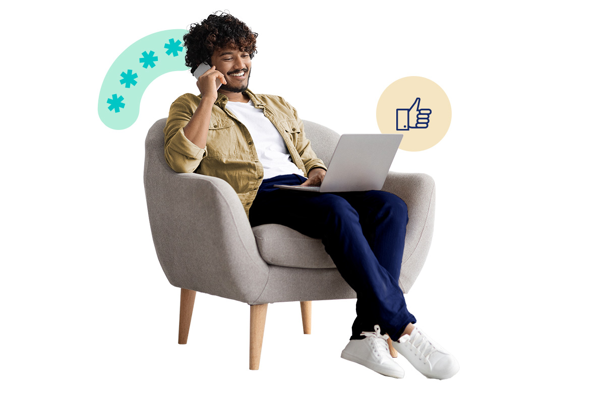 hombre relajado en sillon